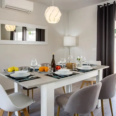 Limon By Interhome El Verger
